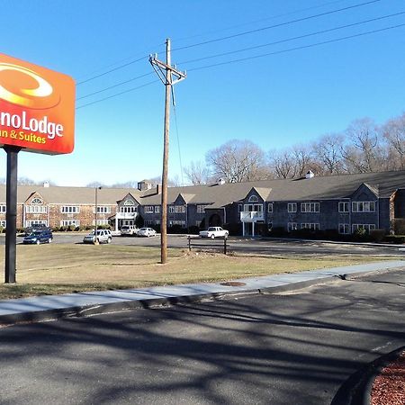 Econo Lodge Inn & Suites Groton Zewnętrze zdjęcie
