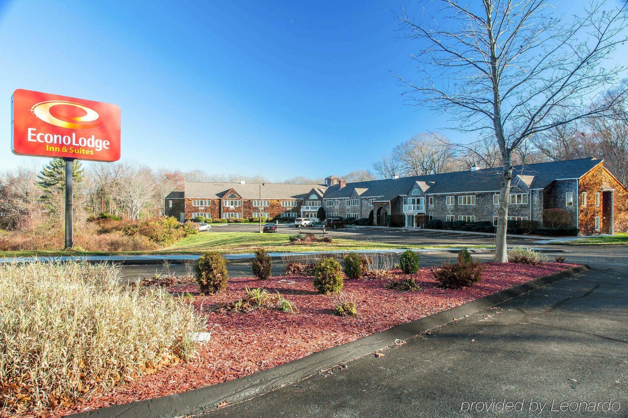 Econo Lodge Inn & Suites Groton Zewnętrze zdjęcie