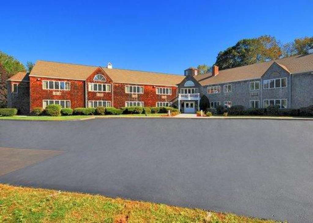 Econo Lodge Inn & Suites Groton Zewnętrze zdjęcie