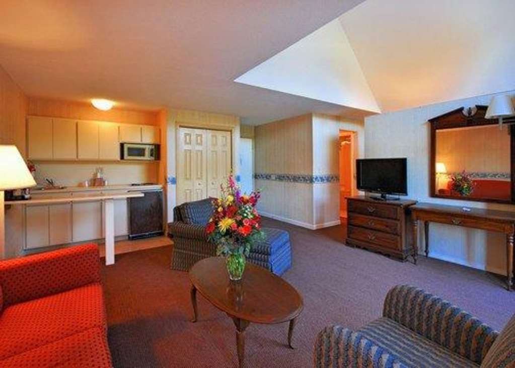 Econo Lodge Inn & Suites Groton Pokój zdjęcie