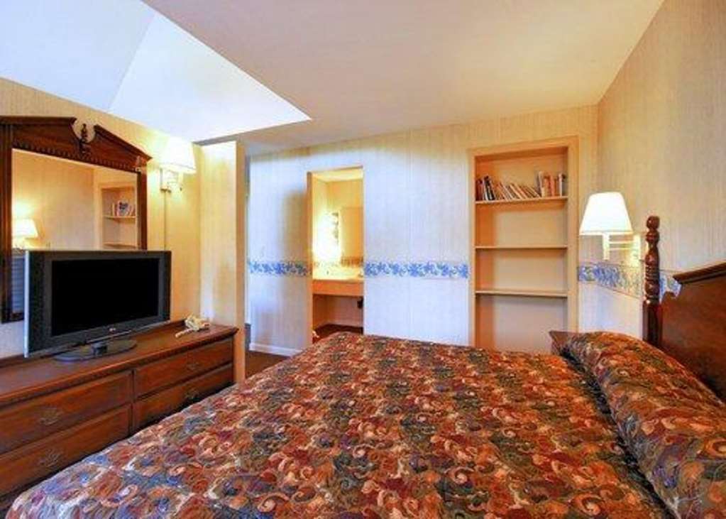 Econo Lodge Inn & Suites Groton Pokój zdjęcie